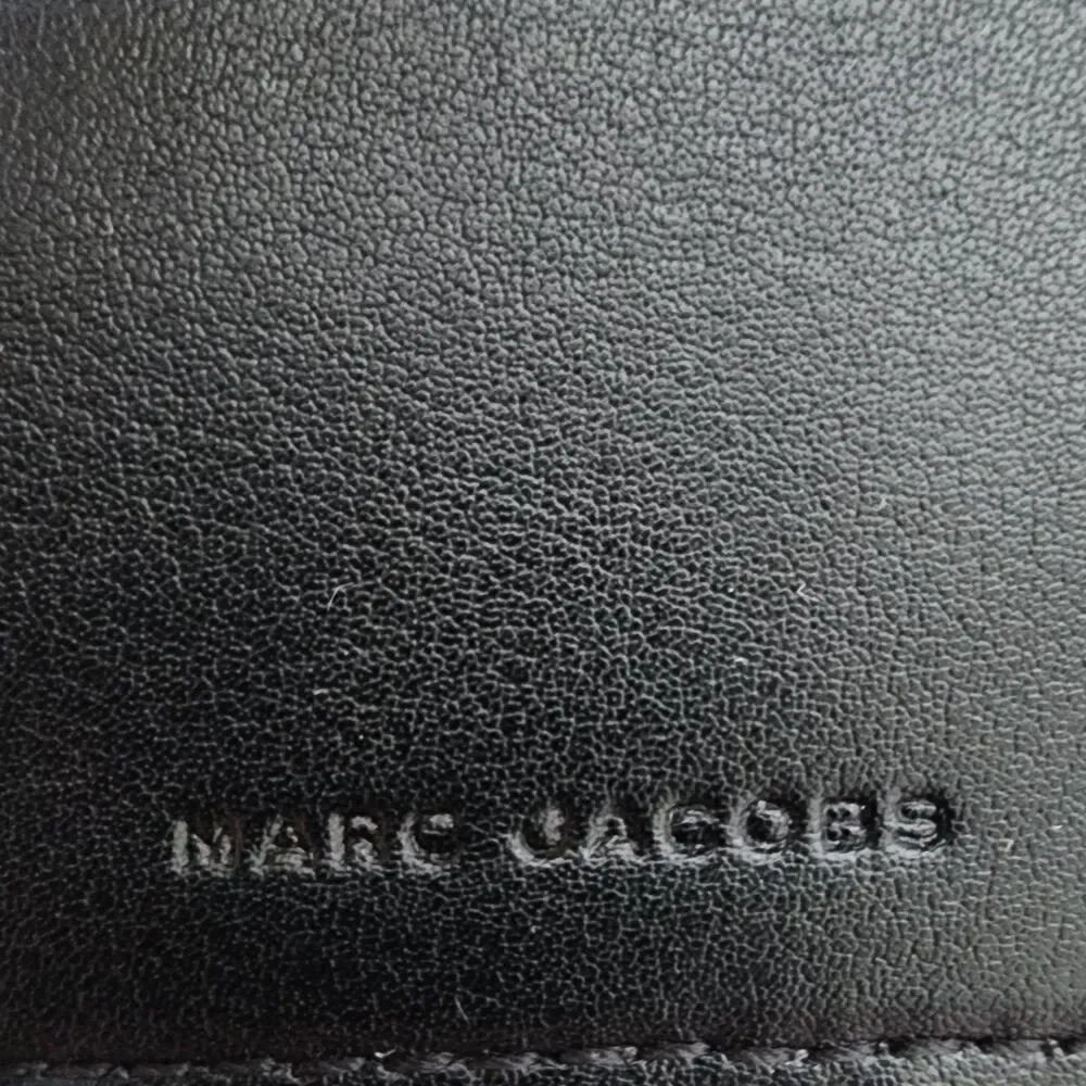 Marc Jacobs used excellent